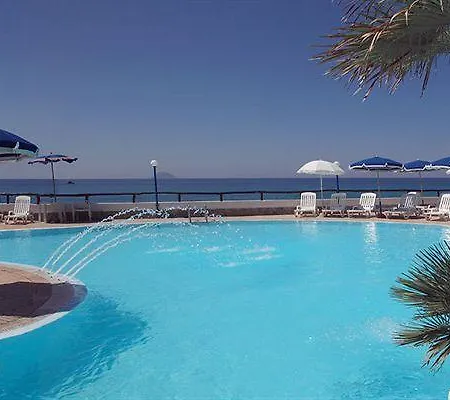 Villaggio Agrumeto 3* Capo Vaticano