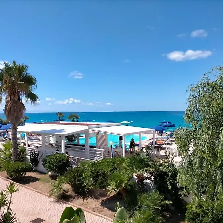 Villaggio Agrumeto Lägenhetshotell Capo Vaticano