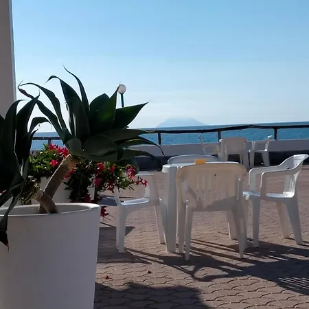 Ξενοδοχείο με διαμερίσματα Villaggio Agrumeto 4*