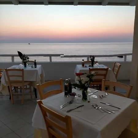 Villaggio Agrumeto 아파트호텔 카포바티카노
