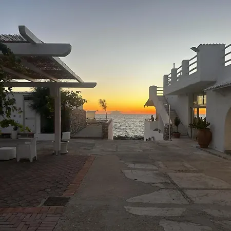 Villaggio Agrumeto Ξενοδοχείο με διαμερίσματα 4*