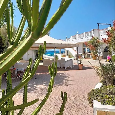 Villaggio Agrumeto Lejlighedshotel 4*