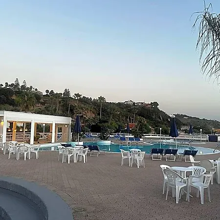 아파트호텔 Villaggio Agrumeto