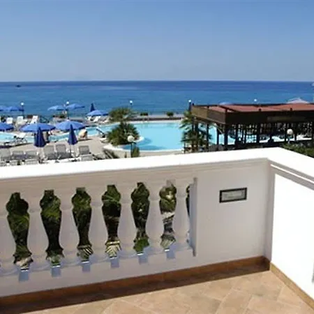 Ξενοδοχείο με διαμερίσματα Villaggio Agrumeto