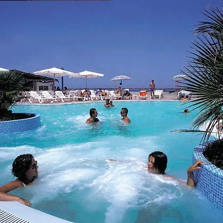 Ξενοδοχείο με διαμερίσματα Villaggio Agrumeto